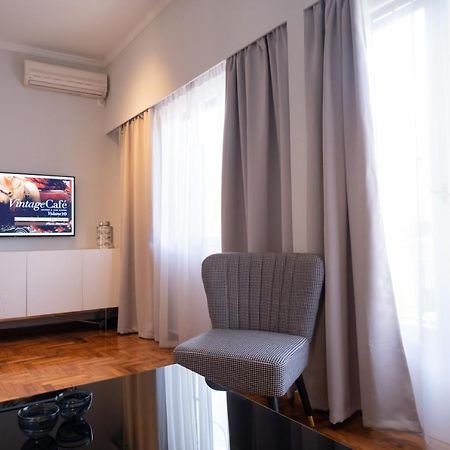 Daphnes Luxury Athens Center Apartment エクステリア 写真