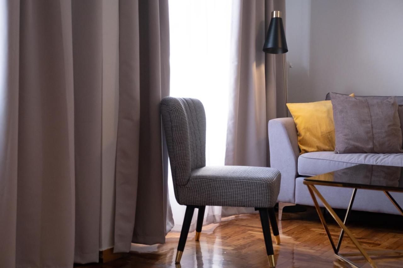 Daphnes Luxury Athens Center Apartment エクステリア 写真