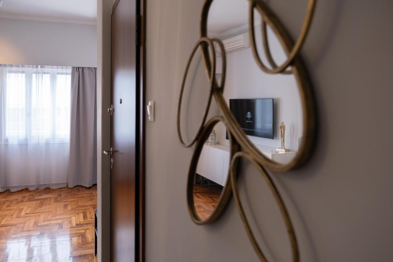 Daphnes Luxury Athens Center Apartment エクステリア 写真